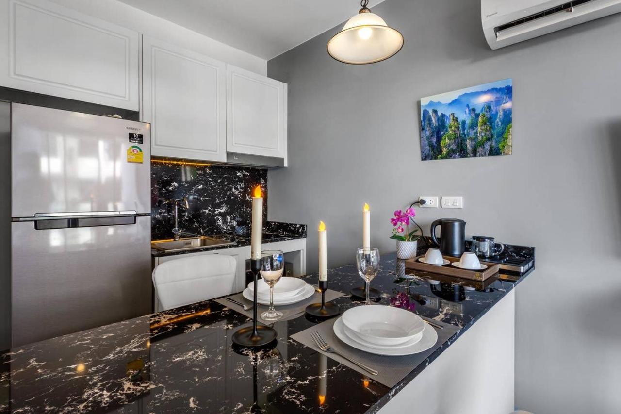 Palmyrah Surin, Modern 1Br With Terrace, 150 Meters To Surin Beach Zewnętrze zdjęcie